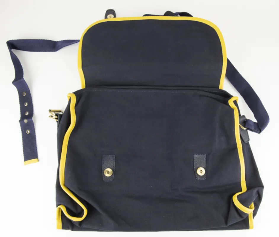 Vue 3 – Grande besace jaune bleue 