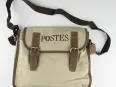 Vue 1 – Besace petit modèle beige