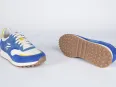 Vue 2 – chaussures bleues